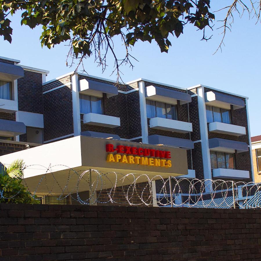 R Executive Apartments ハラレ エクステリア 写真